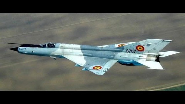  Фронтовой истребитель МиГ-21