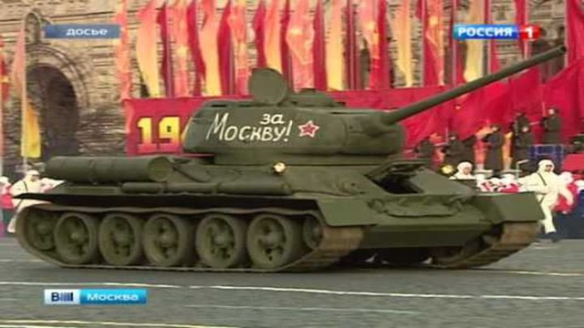 Исторический парад на Красной площади