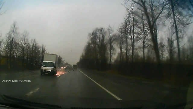 Авария дня 1727. 6 автомобилей столкнулись на Московском шоссе