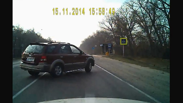 Водитель спровоцировал ДТП, выезжая с второстепенной