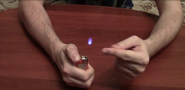 Фокус летающий огонь