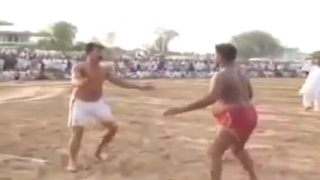 Чемпионат по спортивной пощечине в Индии