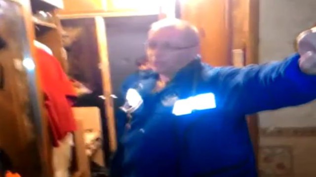 Врача не хотят пускать к больному ребенку 