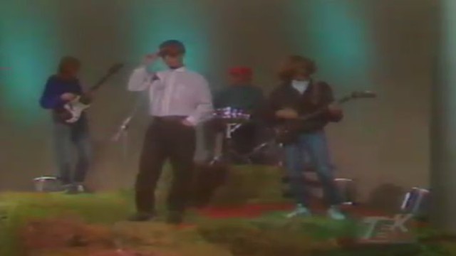 Первое выступление на ТВ группы «Ляпис Трубецкой». 1992 год