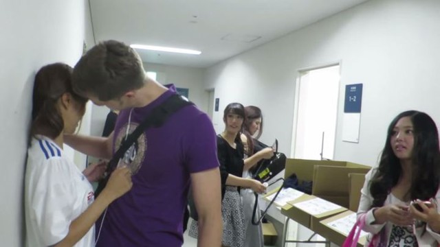 Кабэ-дон, как способ стать ближе