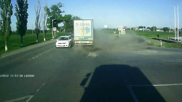 Авария дня 1951. Вот это пельмени!