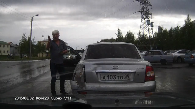 Несчастливая у мужика Приора