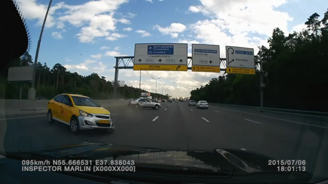 Занос таксиста на МКАДе