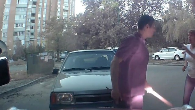 Бей своих, чтоб чужие боялись