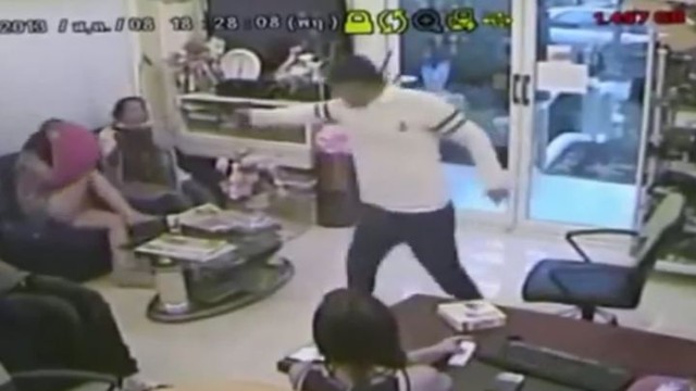 Эксперт в спорах со слабым полом