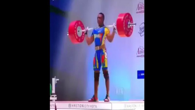 Когда пытаешься поднять непосильный вес