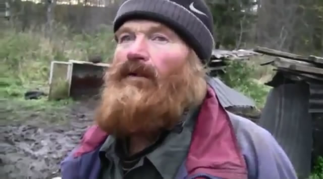 Отшельник 30 лет живет в лесу под Питером