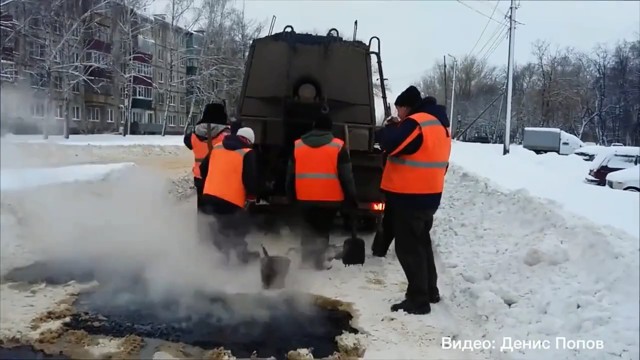 Зимний ремонт дороги в Липецке