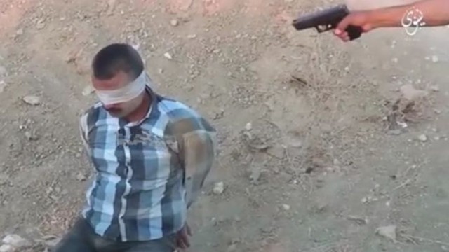 ИГИЛ опубликовал новое видео казни заложников