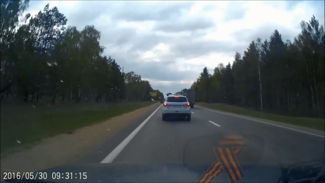 Авария дня. Ушел в кювет