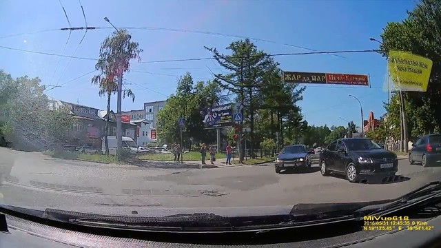 ДТП на перекрестке в Вологде