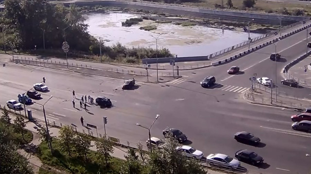 Авария дня. В Челябинске годовалый ребенок вылетел в окно