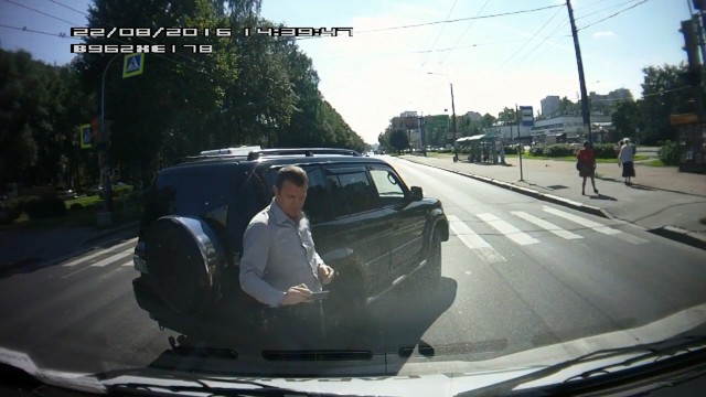 Хамло из органов на стареньком Прадо