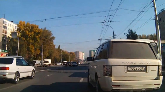 Словесная перебранка на дороге