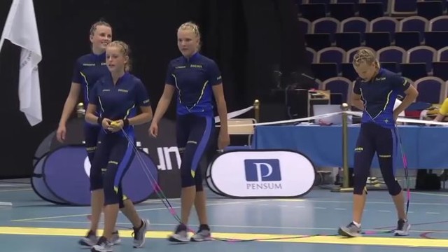 Удивительное выступление шведских девушек на чемпионате мира в прыжках на скакалке