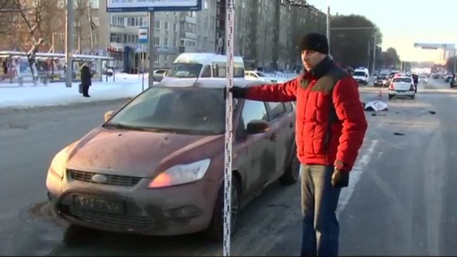 Авария дня. В Челябинске пешехода сбили сразу две машины