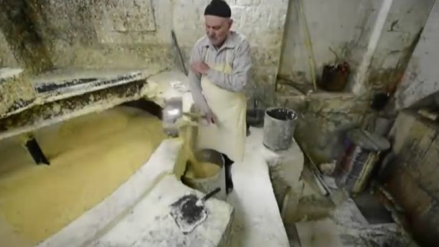 Изготовление мыла ручной работы в Сирии