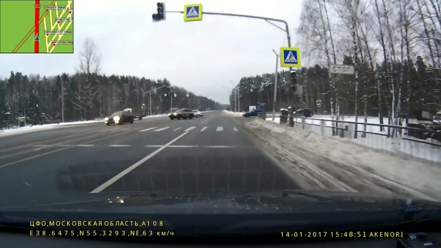 Авария дня. Оторвал капот