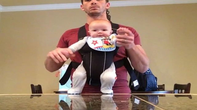 Когда папа и сын остаются одни дома