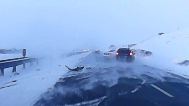 Пять машин попали в ДТП под Красноярском 