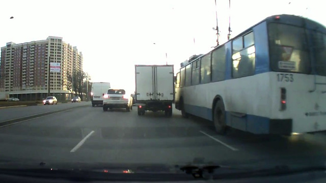 Надо было бить Porsche