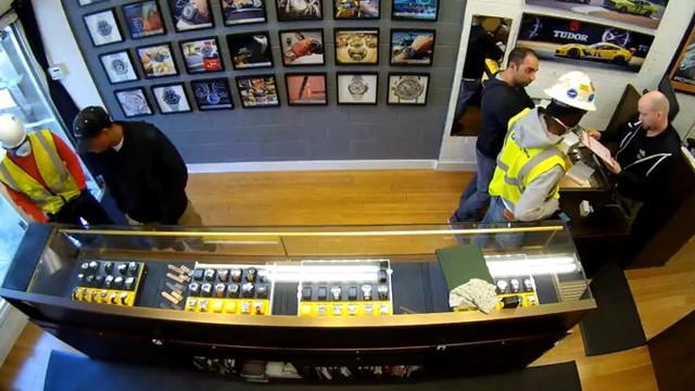 Дерзкое ограбление магазина часов в Калифорнии