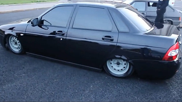 Американцы впервые увидели посаженные приоры