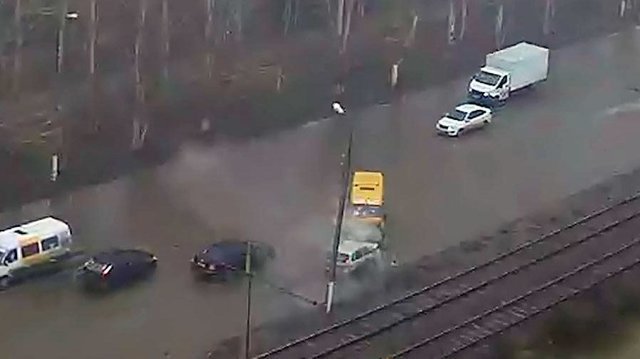 Авария дня. В Волжском водитель маршрутки устроил смертельное столкновение