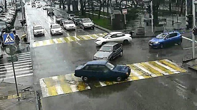 Не самое удачное место для разворота