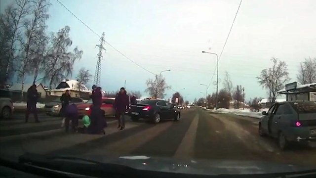 Авария дня. В Ханты-Мансийске сбили школьницу