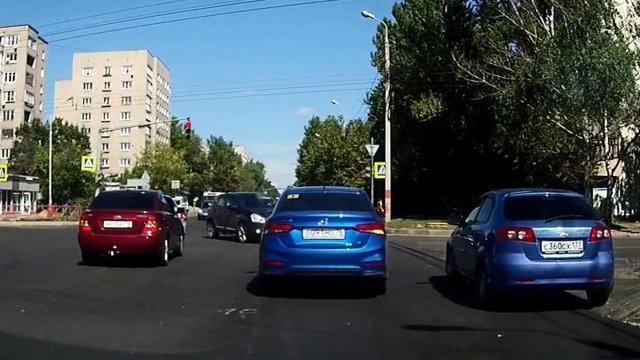 Женская неопределенность на перекрёстке