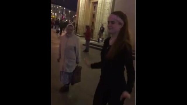 И как только она узнала?! 