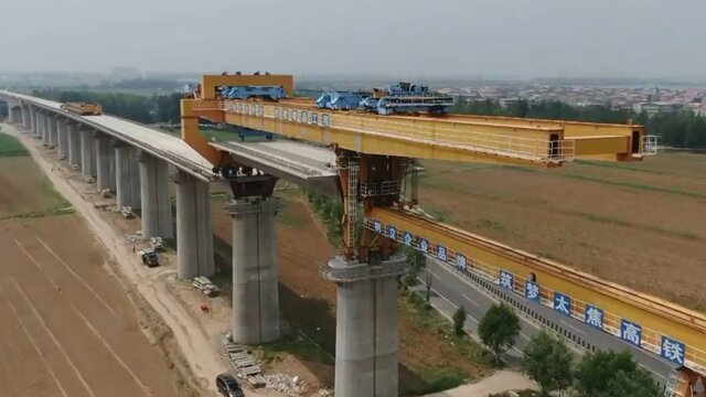 Строительство скоростной железной дороги в Китае