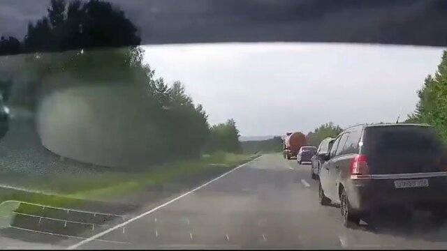 Авария дня. ДТП при обгоне в Удмуртии
