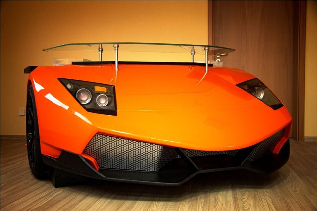 Офисный стол Lamborghini