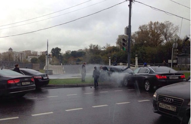Автомобиль Дворковича попал в ДТП в центре Москвы