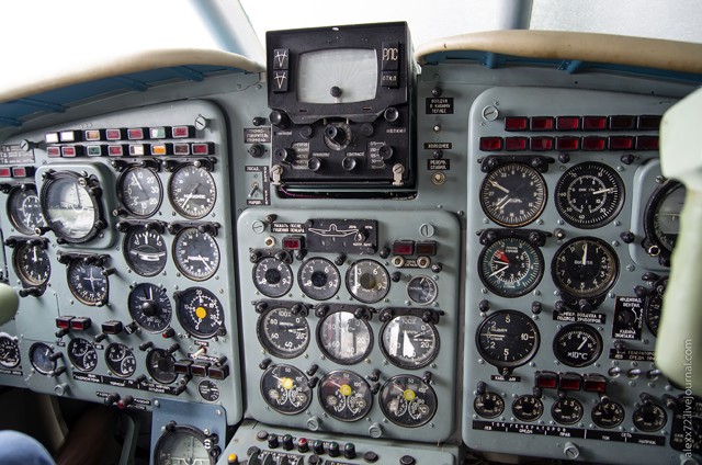 Кабина известного самолета времен СССР