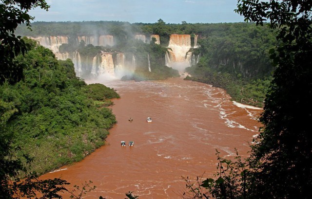 Путешествие к водопадам Игуасу