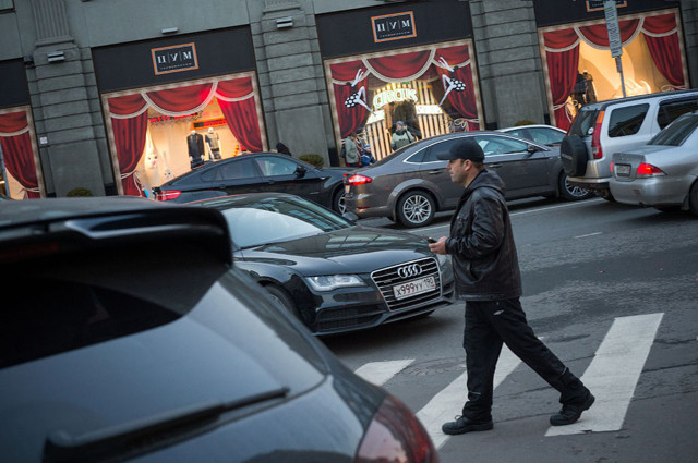 "Парковщик" Рустам