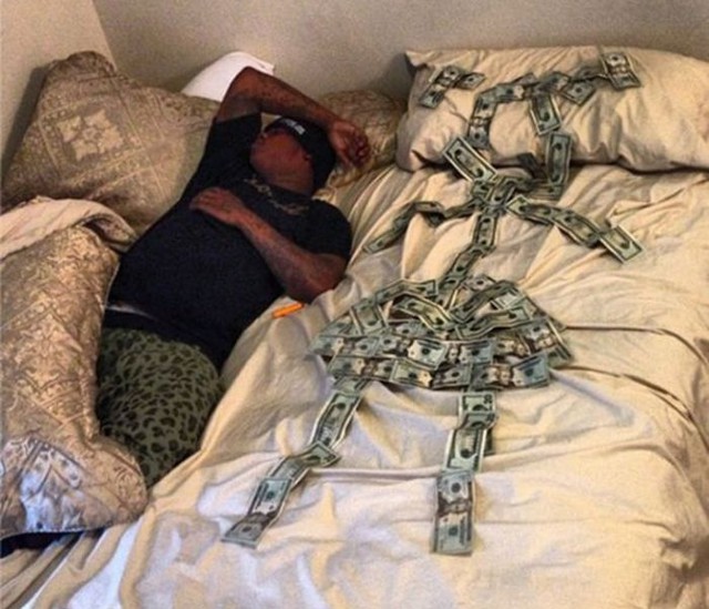 Странные и необъяснимые снимки 