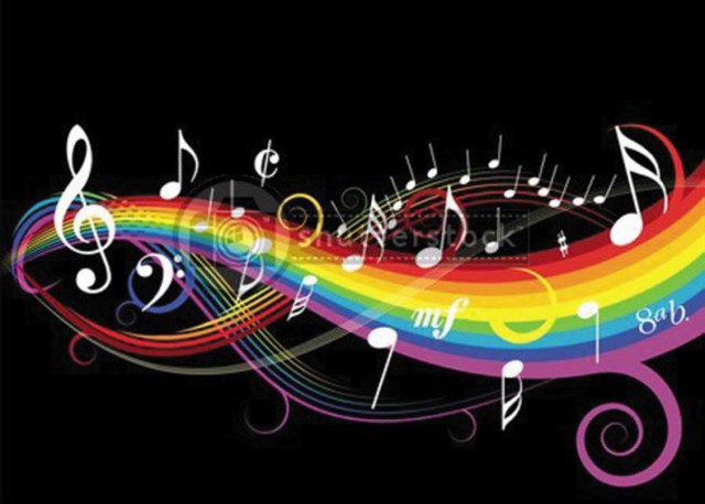 Этому парню надо не в магазине работать...