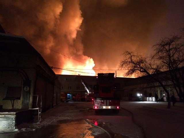 В Кирове сошел с рельсов и загорелся состав с газовым конденсатом