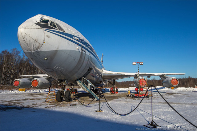 Пассажирский самолет ИЛ-86