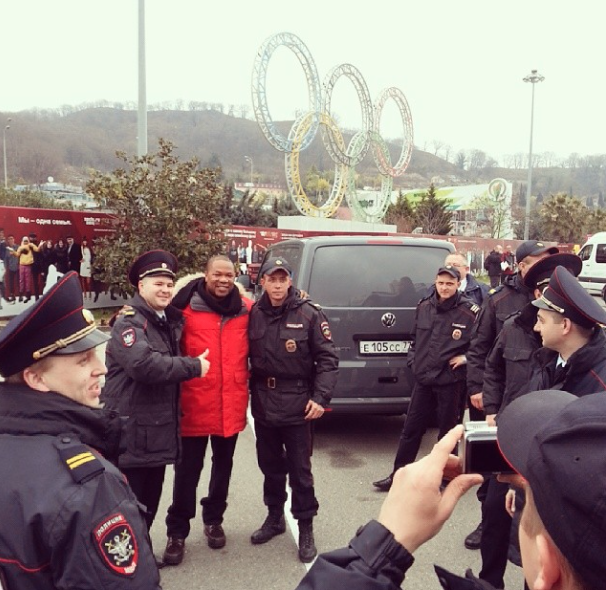 Xzibit и полицейские в Сочи