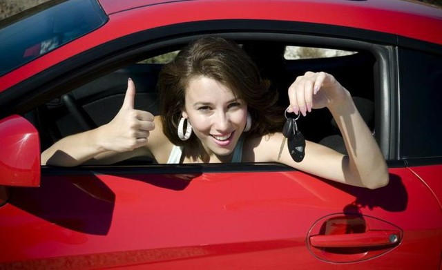 Главные ошибки женщин при покупке автомобиля